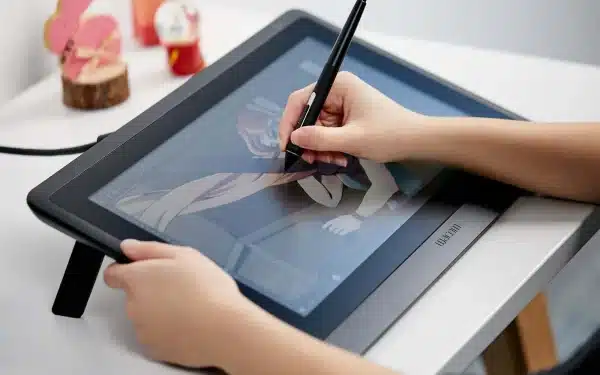 ⁦לוח גרפי Wacom Cintiq 16HD Creative Pen Display⁩ – תמונה ⁦4⁩
